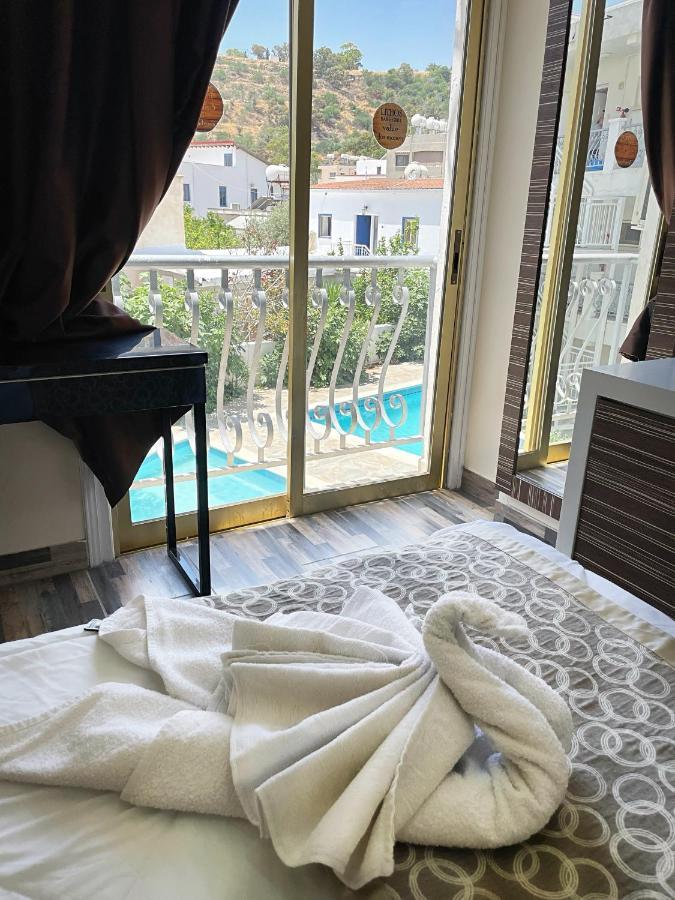 Antonis G. Hotel Apartments 보로클리니 외부 사진